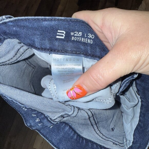 Mott & Bow Womens 28x30 Boyfriend Dark Wash Mid Rise Stretch Jeans - Picture 5 of 5